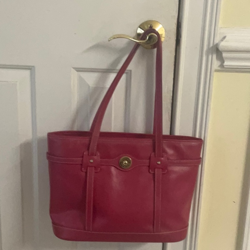Dooney &BourkeElegant Pink Leather Tote Bag - Picture 2 of 7